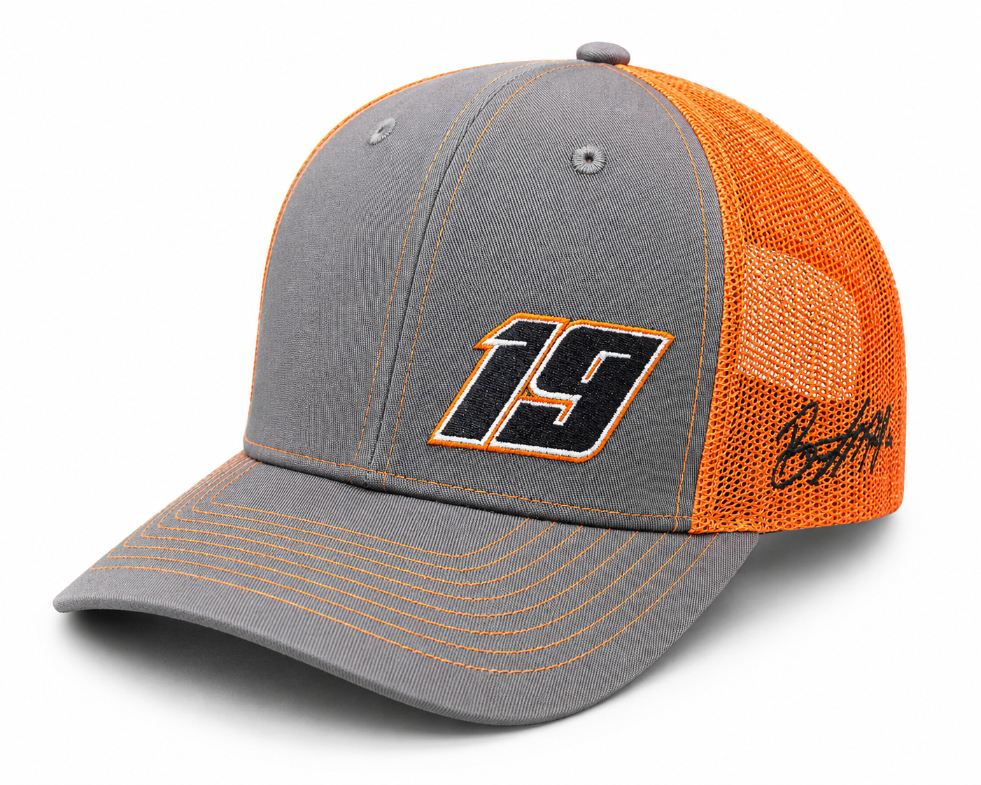 19 Trucker Hat
