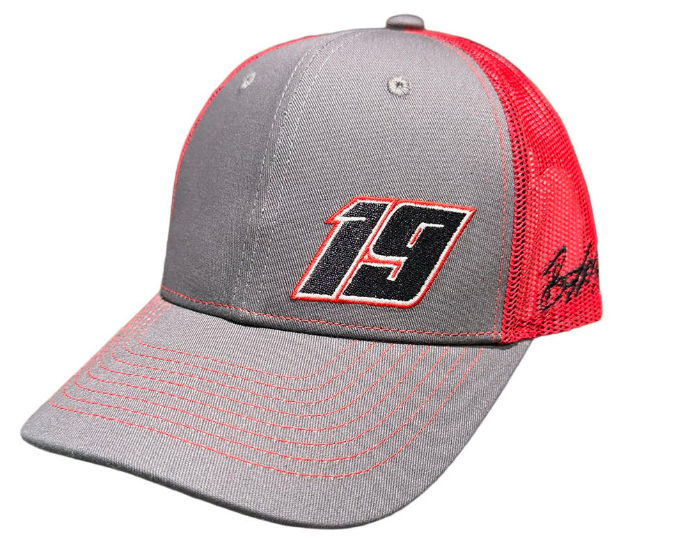 19 Trucker Hat