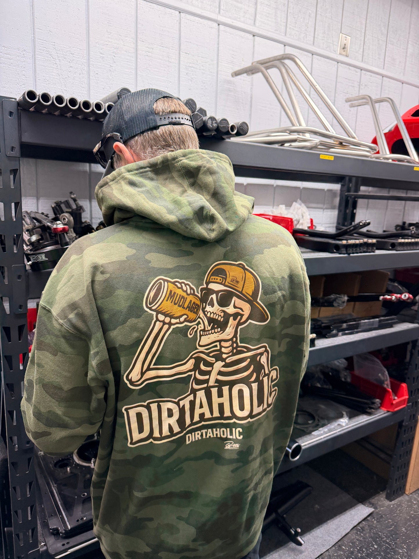 Dirtaholic Hoodies